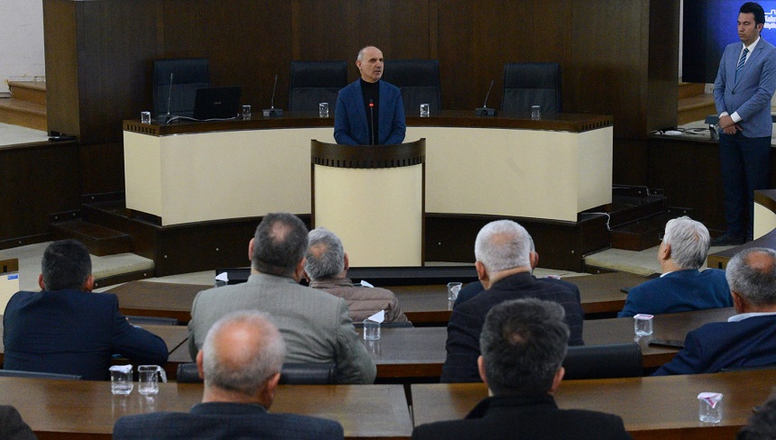 Büyükşehir, Zararlılarla Etkin Mücadelesini Muhtarlarla Paylaştı