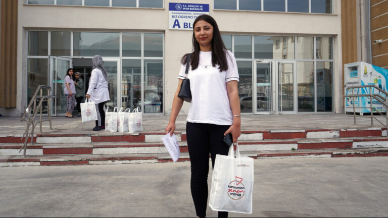 Büyükşehir’den Sınav Haftasında Üniversitelilerin Yüzünü Güldüren Destek