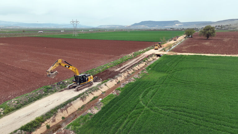 Büyükşehir, Pazarcık Gaziantep Bağlantı Yolunu Yeniliyor