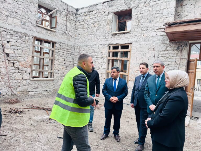 Milletvekili Dr. Tuba Köksal’dan Tarihi Camilere İnceleme Ziyareti