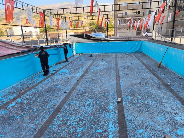 Dulkadiroğlu Belediyesi Temizlik Ordusu Sahada