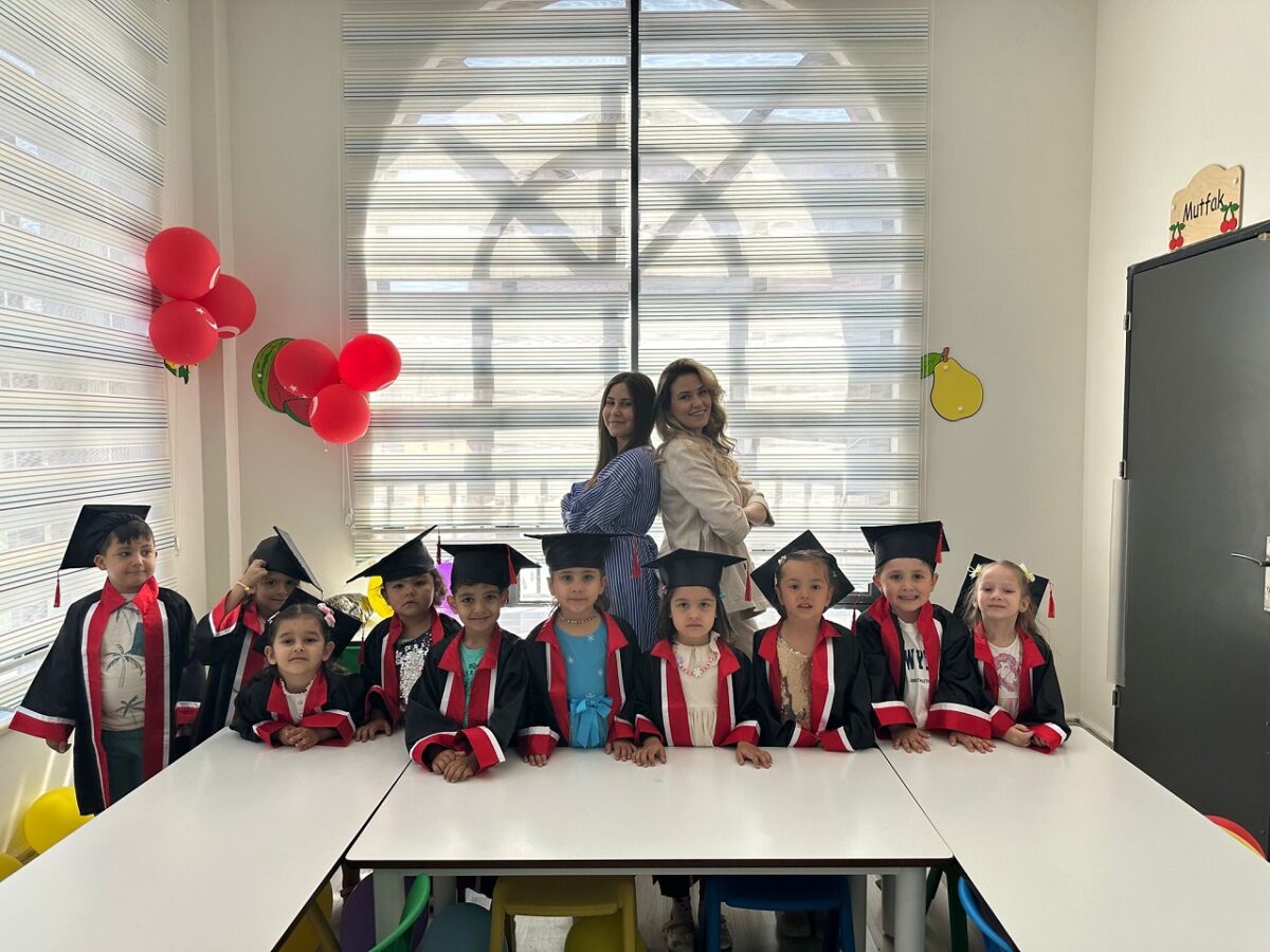 Onikişubat Belediyesi’nin Gündüz Bakımevi’nde ilk mezuniyet heyecanı