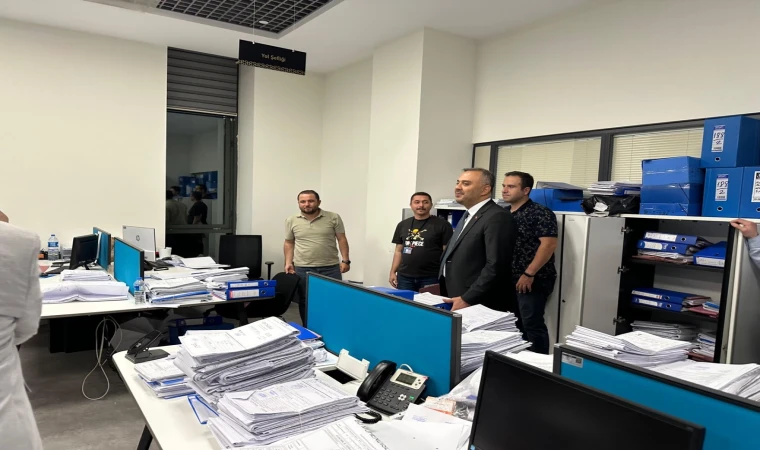 Başkan Toptaş’tan Yerinde Dönüşüm mesaisi yapan personele ziyaret