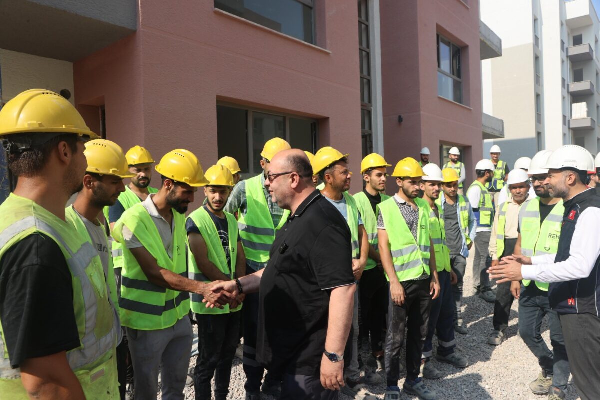 Başkan Mehmet Akpınar, Güneşevler Rezerv Konut Projesi Sahasını İnceledi