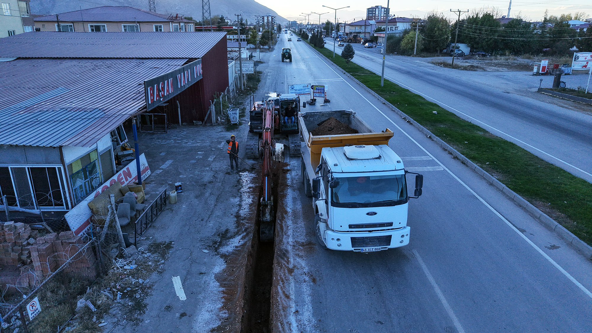 KASKİ Elbistan’da 2 Mahallenin Daha İçmesuyu Sorununu Çözüme Kavuşturuyor