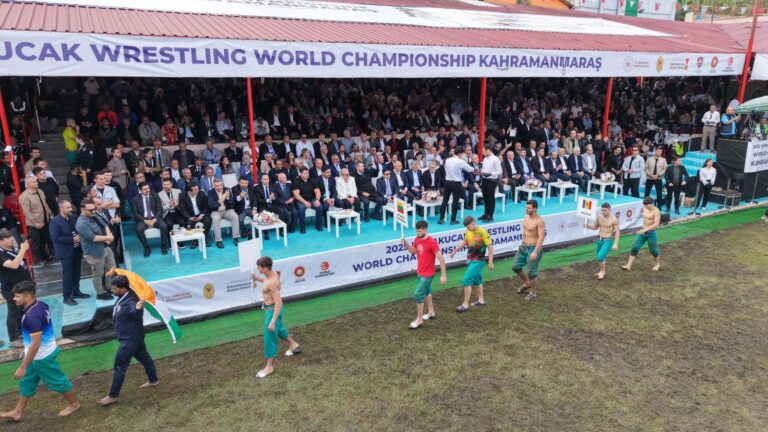 Başkan Fırat Görgel;  “Bugün Dünya Güreş Tarihine Kahramanmaraş’tan Bir Sayfa Daha Ekleniyor”