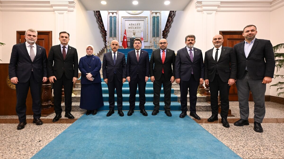 Başkan Fırat Görgel;  “Şehrimizin Her Alanda Güçlenmesi İçin Yoğun Mesai Harcıyoruz”