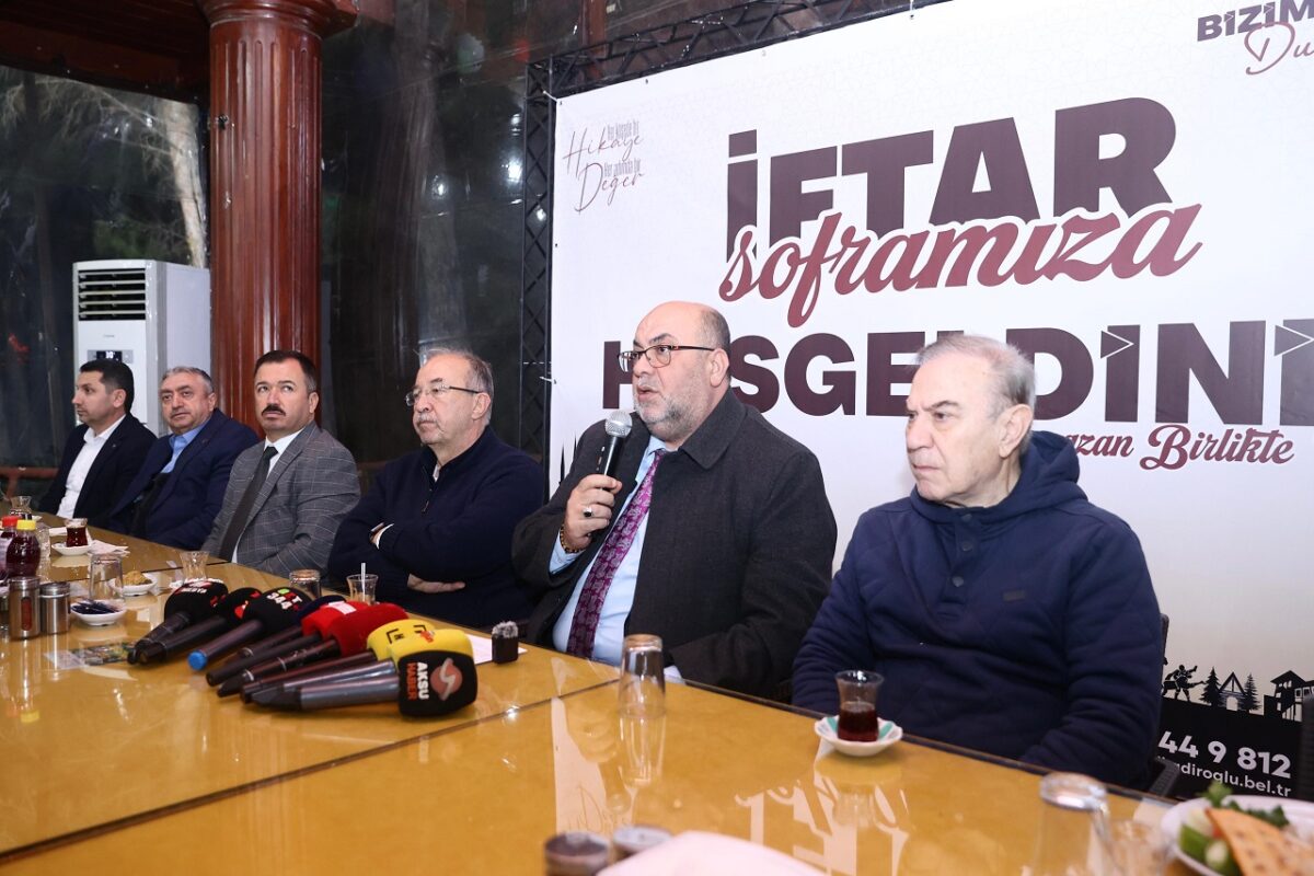 Başkan Akpınar, Basın Mensuplarıyla İftar Programında Bir Araya Geldi