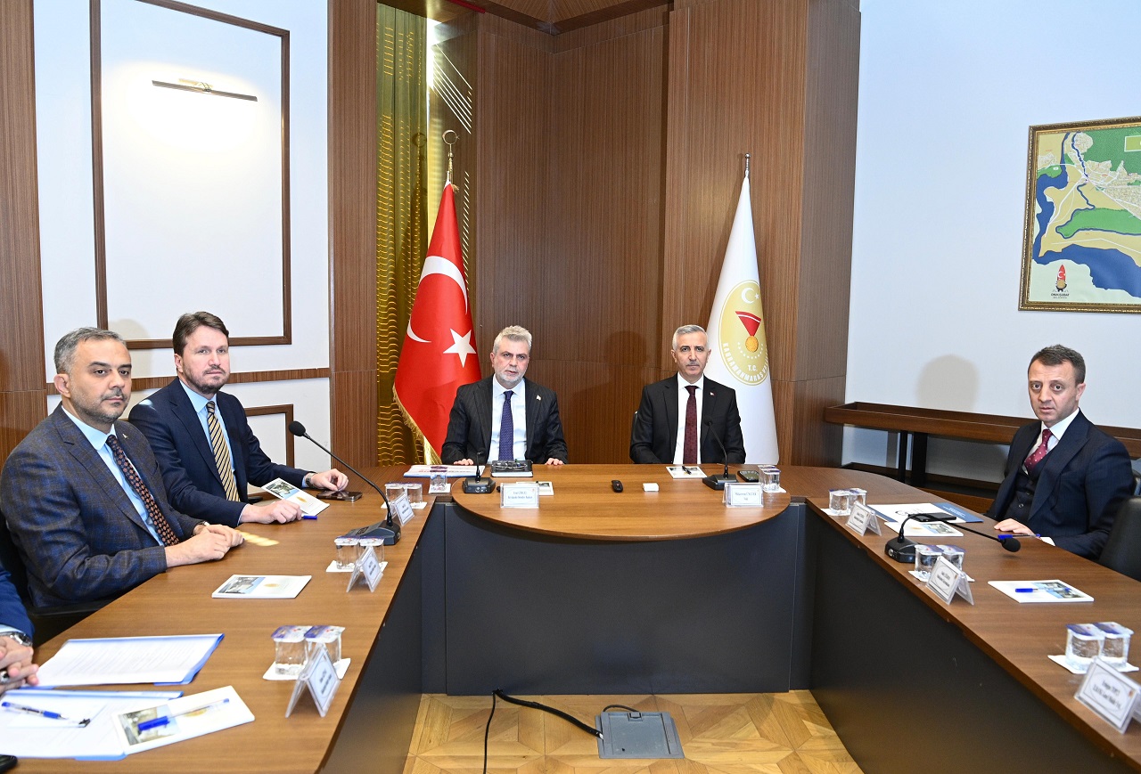 Büyükşehir’de Nisan Ayı Olağan Meclis Toplantısı Gerçekleştirildi