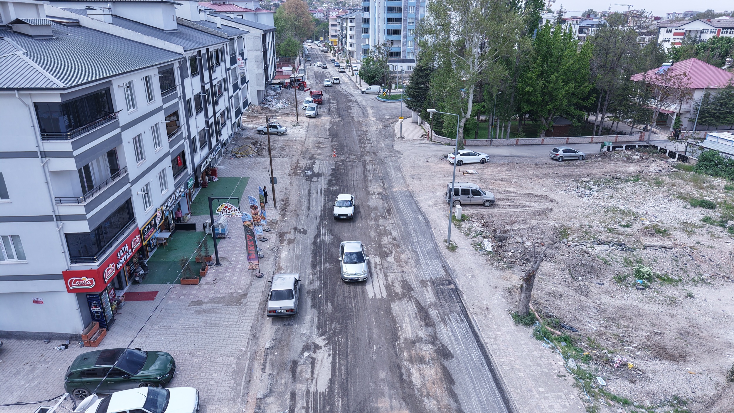 Elbistan’ın Can Damarı Pınarbaşı Caddesi Büyükşehirle Yenileniyor