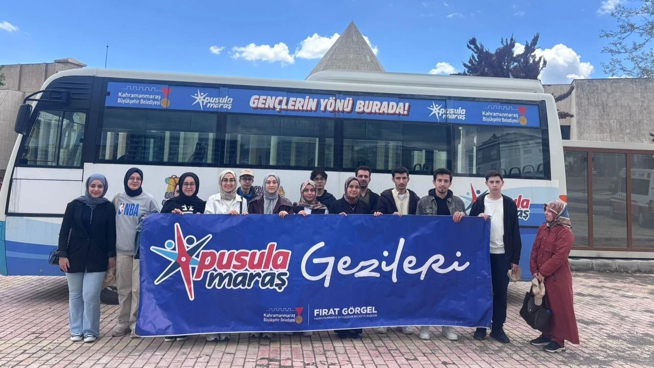 Milli Teknoloji Hamlesi Gençlere Yerinde Anlatıldı