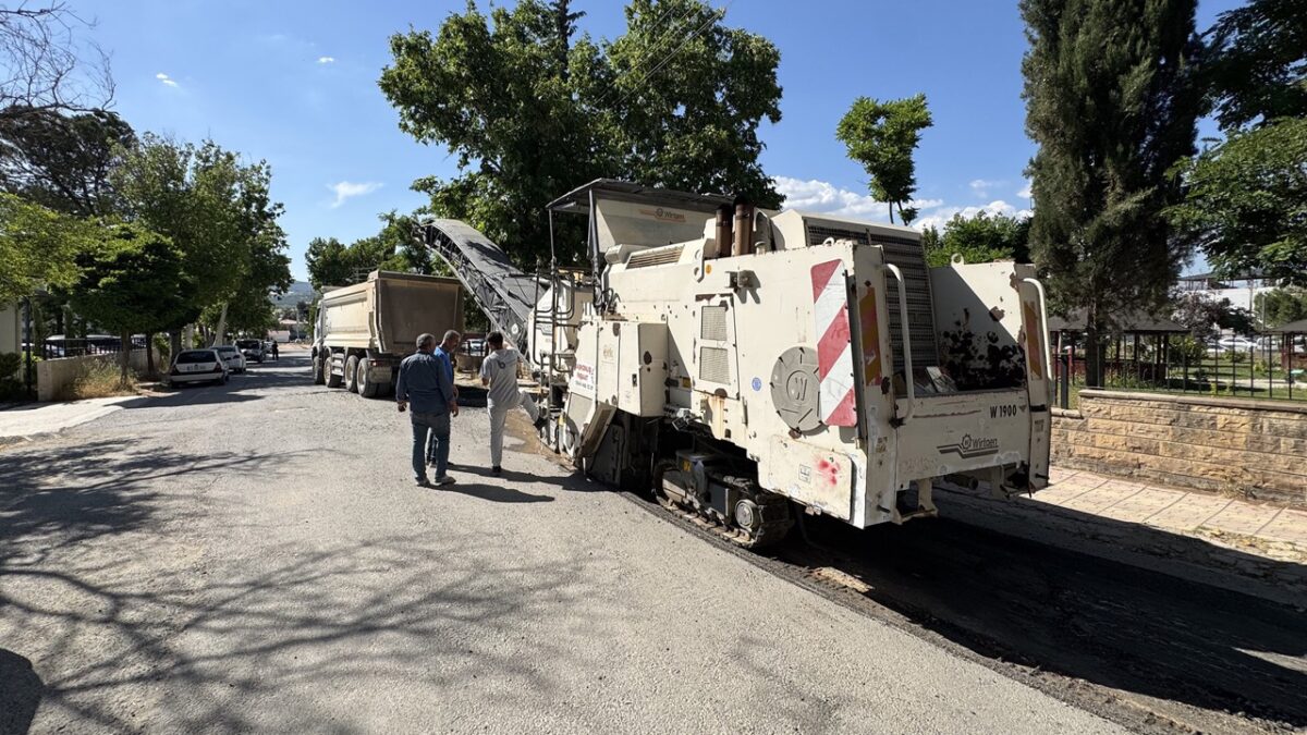 Büyükşehir, Pazarcık’ta Asfalt Seferberliğine Start Verdi