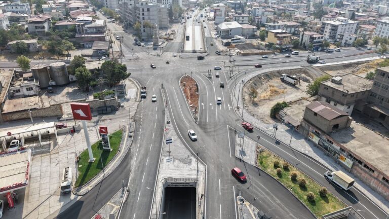 Tevfik Kadıoğlu Kavşağı’nda Trafik Akışını Rahatlatacak Düzenlemede Sona Gelindi