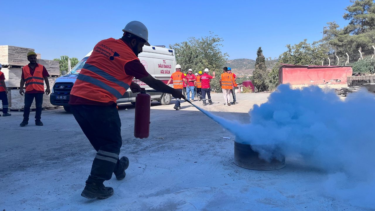 Büyükşehirden Gerçeği Aratmayan Yangın ve Kurtarma Tatbikatı