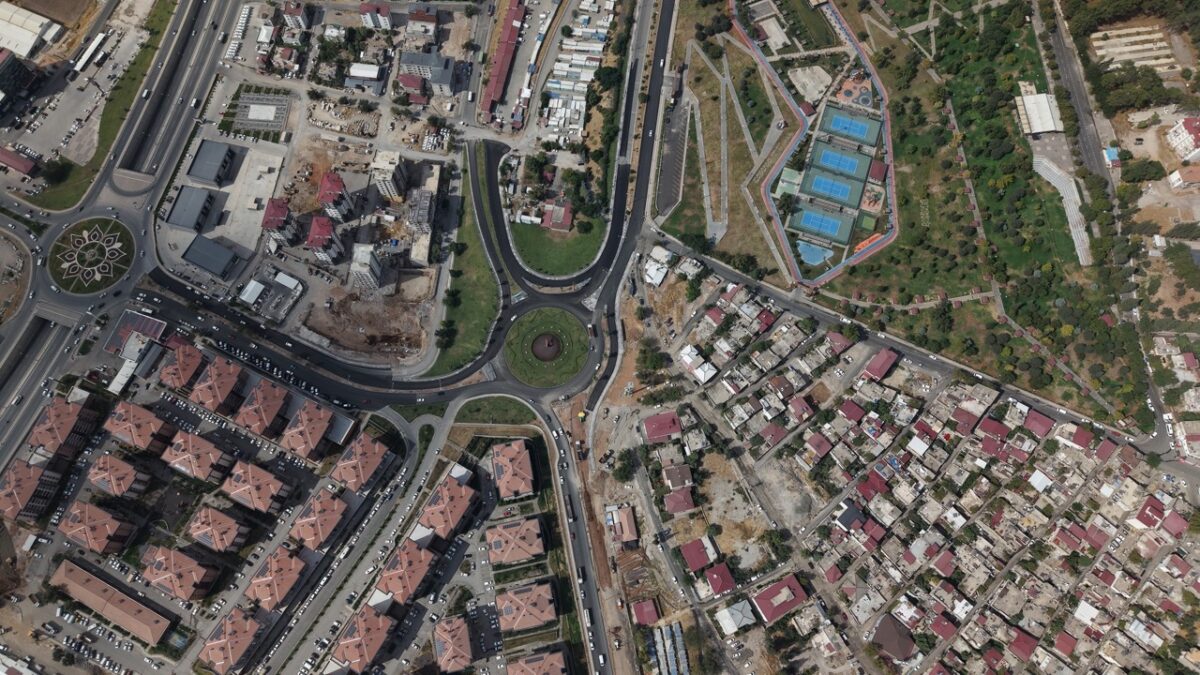 Büyükşehir’den Yeni Haftada 18 Farklı Noktada Asfalt Serimi