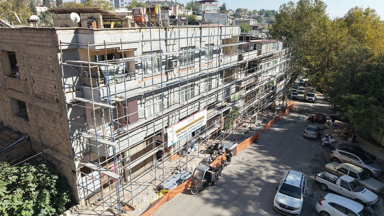 Büyükşehir, Tarihi Adayı Yeni Bir Görünüme Kavuşturuyor